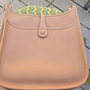 Beautiful Gently Used 29 cm Luxury Leather Saddle Bag